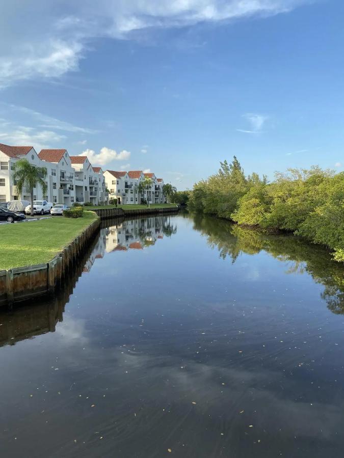 Dharma Home Suites Dania Beach At Sheridan Ocean Club 外观 照片